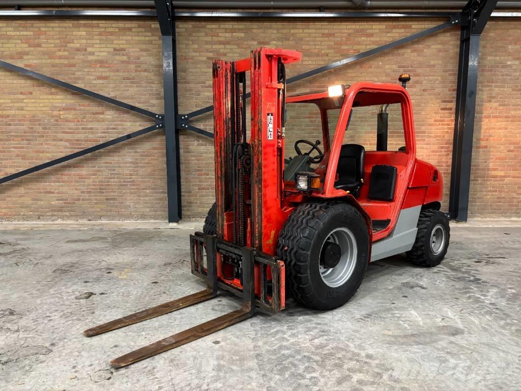 Manitou MH 25.4 T ラフターテレントラック