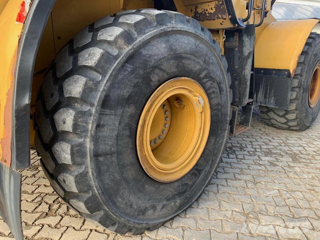 CAT 966 K ホイールローダー・タイヤショベル