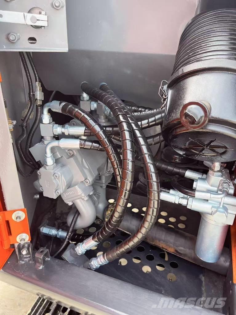 Hitachi ZX 70 中型油圧ショベル 7ｔ-12ｔ（ユンボ・パワーショベル・バックホー）