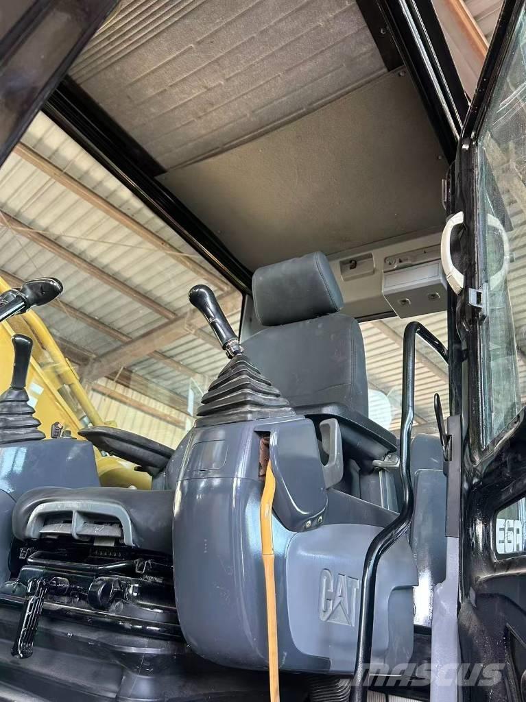 CAT 329 D 大型油圧ショベル12t以上（パワーショベル・ユンボ）