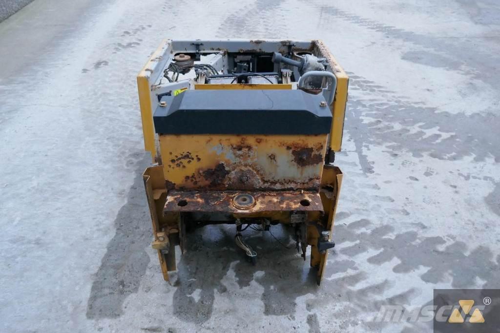 CAT 220-2800 キャビン及び内装