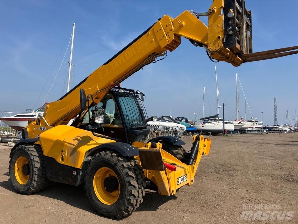 JCB 540-140 テレスコーピックハンドラー
