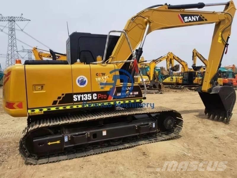 Sany SY 135 C Pro 大型油圧ショベル12t以上（パワーショベル・ユンボ）