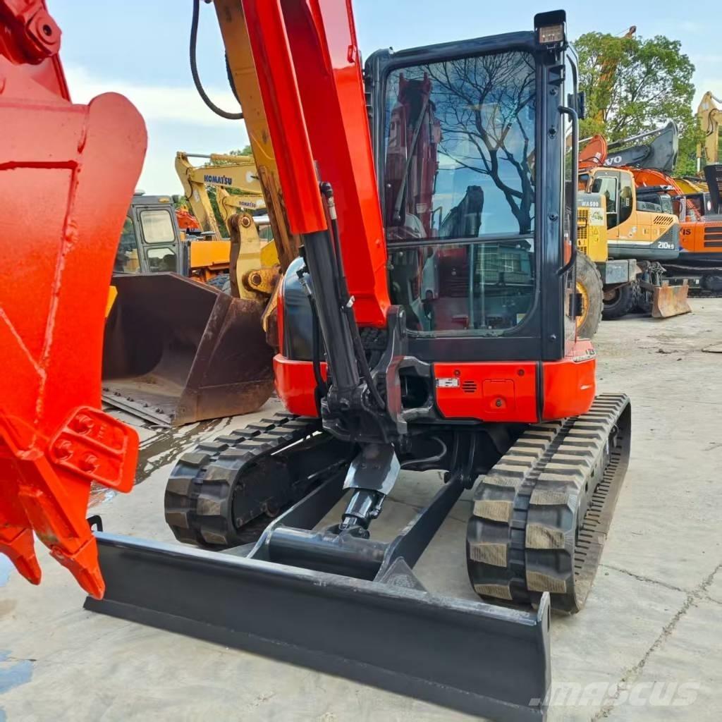 Kubota KX 163-5 ミニ油圧ショベル 7t以下（ミニユンボ・ミニディガー）