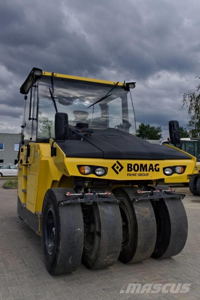 Bomag BW 28 RH タイヤローラ