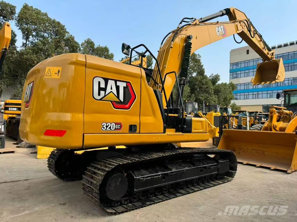 CAT 320 GC 大型油圧ショベル12t以上（パワーショベル・ユンボ）