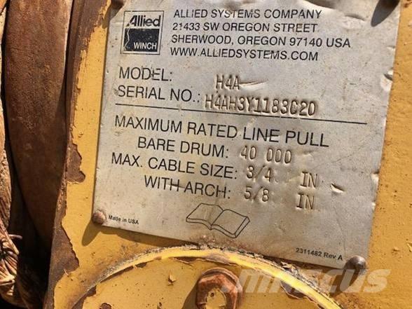 CAT D 5 K LGP ブルドーザー