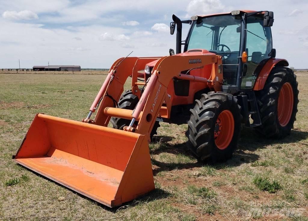 Kubota M 135 GX トラクター