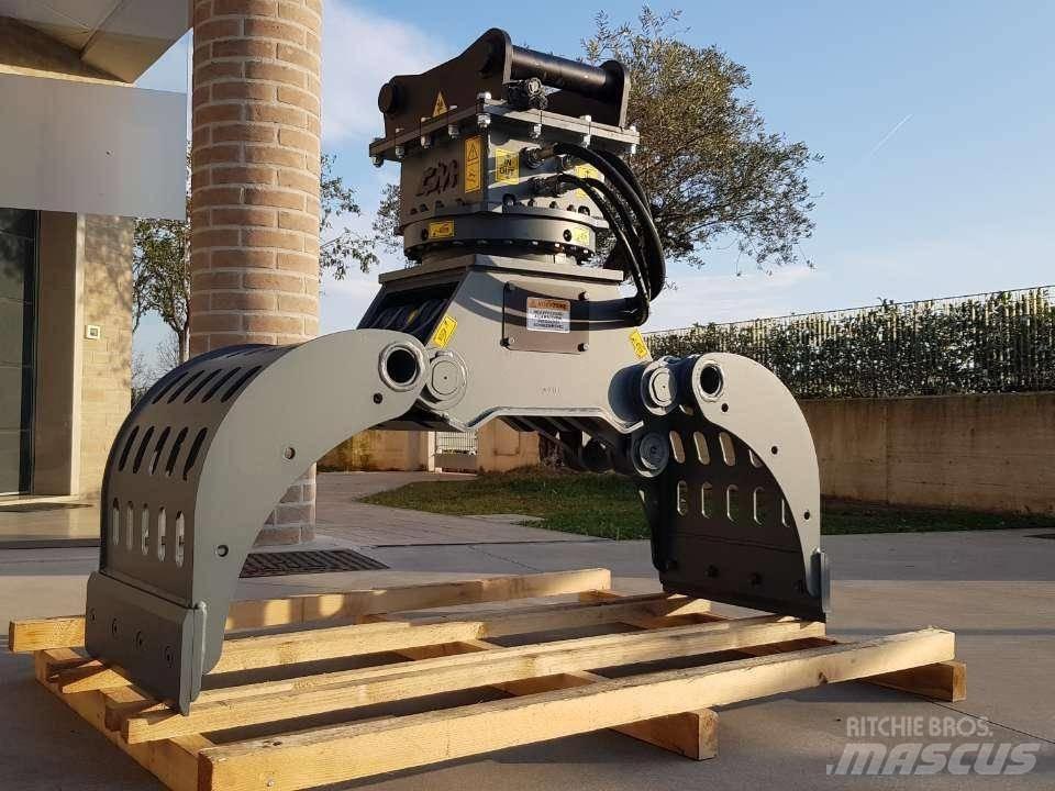 CM G140 グラップル