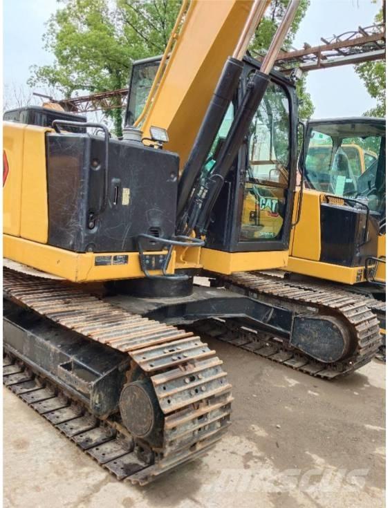 CAT 310 大型油圧ショベル12t以上（パワーショベル・ユンボ）