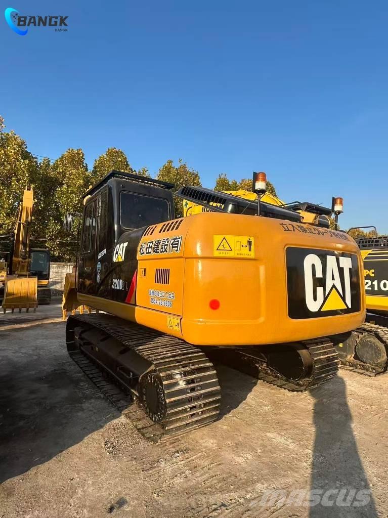 CAT 320 D 2L 大型油圧ショベル12t以上（パワーショベル・ユンボ）