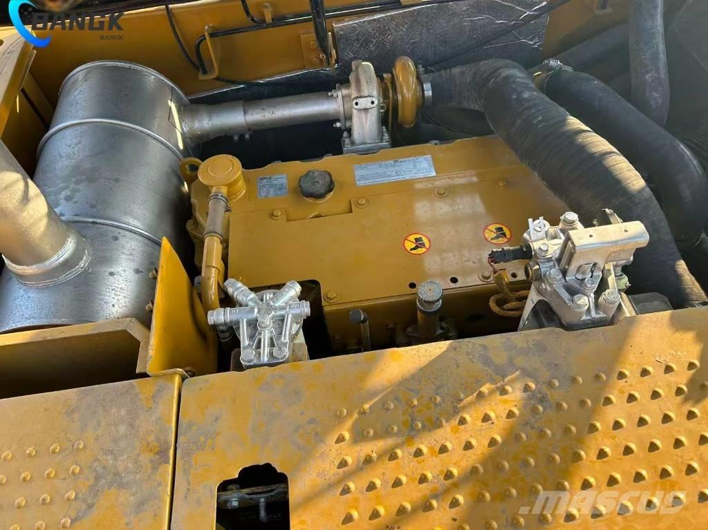 CAT 320 D 2L 大型油圧ショベル12t以上（パワーショベル・ユンボ）