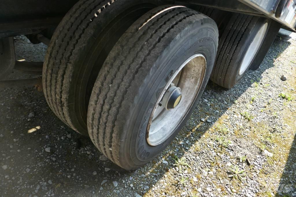 TOWMASTER T-40T 車両運搬用トレーラー