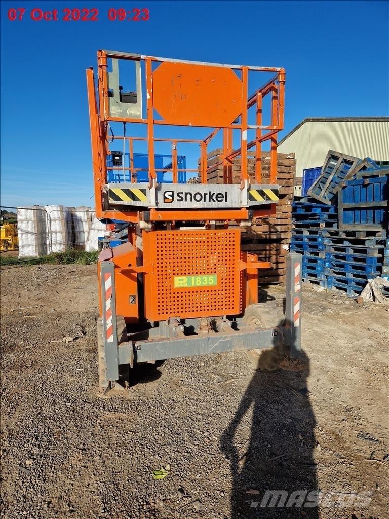 Snorkel S 3370 RT シザースリフト