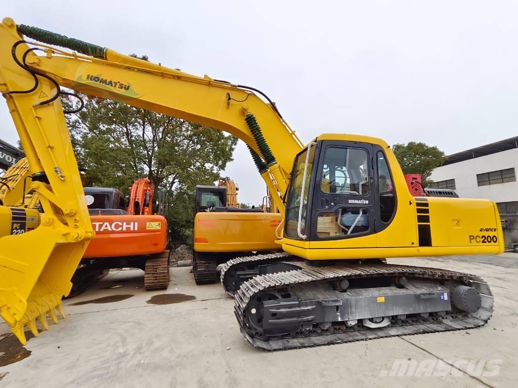 Komatsu PC 200-6 大型油圧ショベル12t以上（パワーショベル・ユンボ）