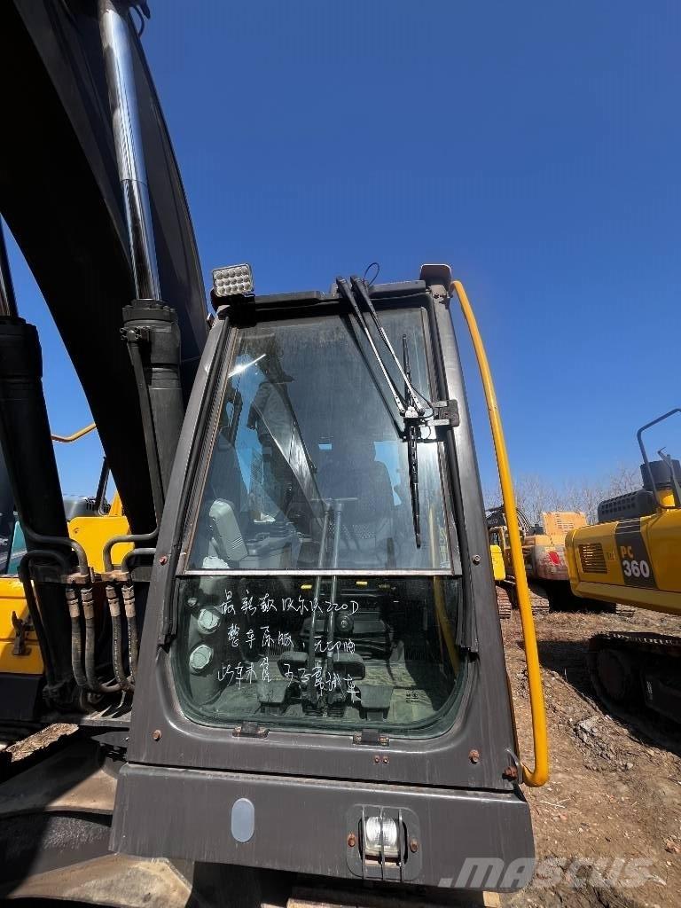 Volvo EC 220 大型油圧ショベル12t以上（パワーショベル・ユンボ）