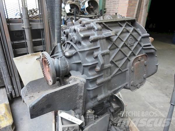ZF S5-42 ギアボックス