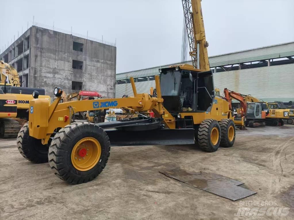 XCMG GR180 モーターグレーダー