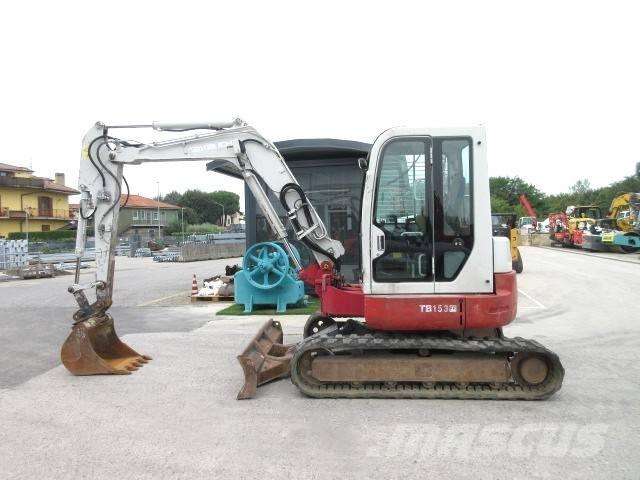 Takeuchi TB 153 FR ミニ油圧ショベル 7t以下（ミニユンボ・ミニディガー）