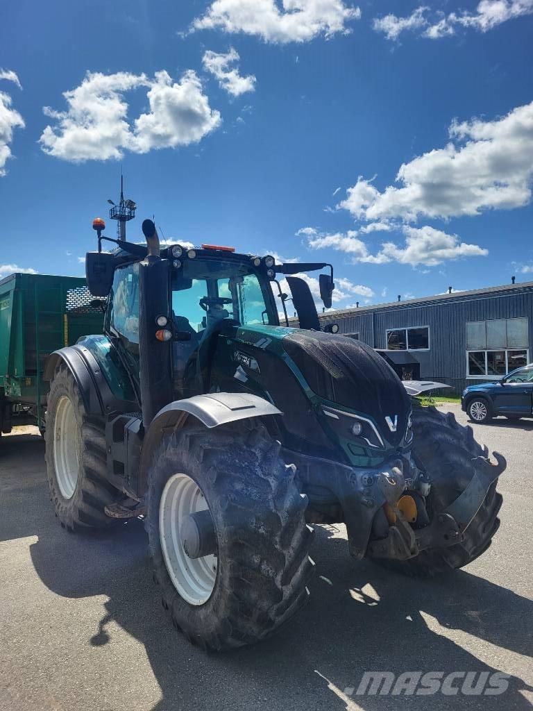 Valtra T 234 Direct トラクター
