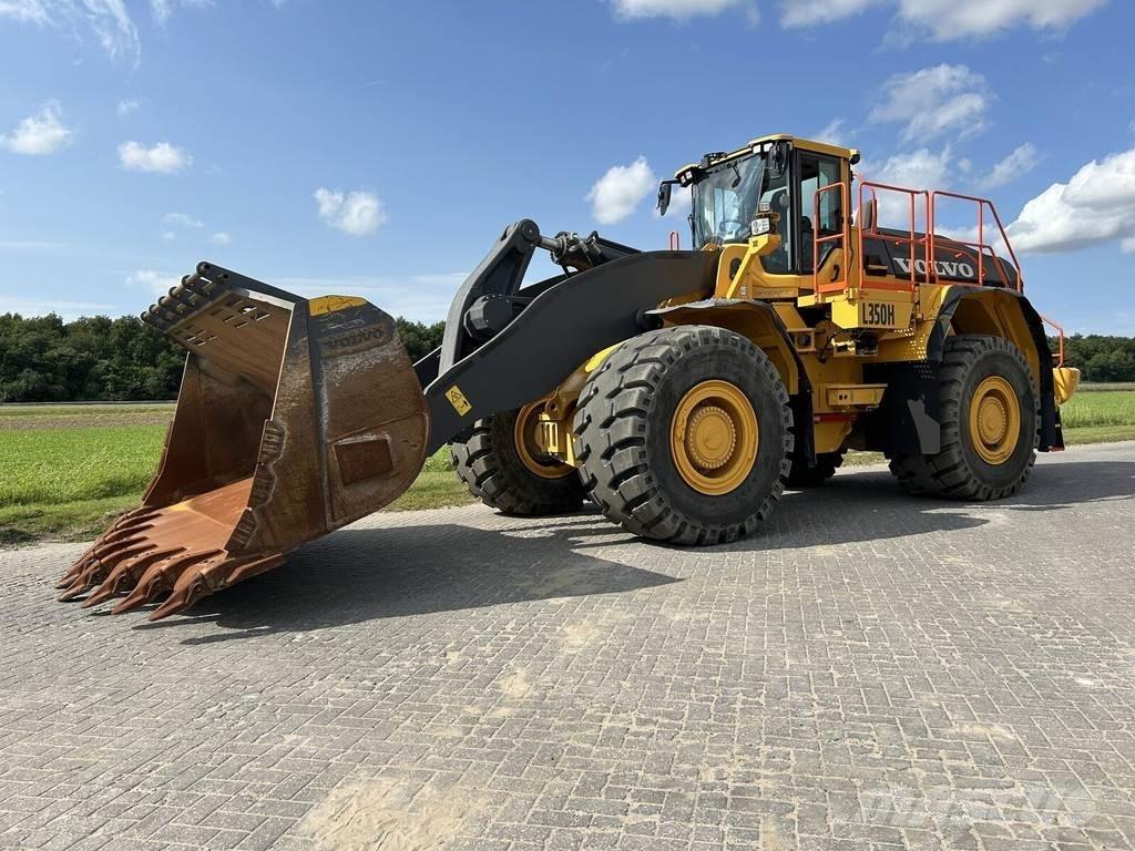 Volvo L350H ホイールローダー・タイヤショベル