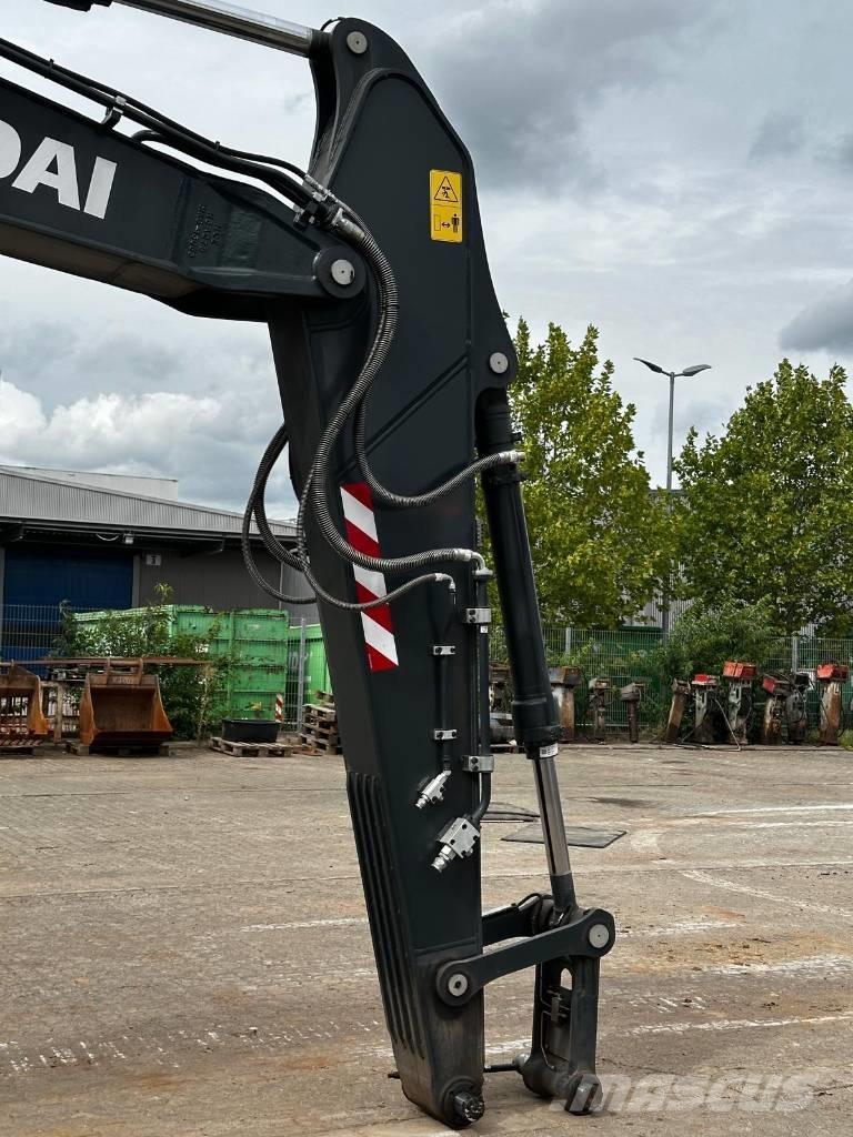 Hyundai HX 235 ALCR 大型油圧ショベル12t以上（パワーショベル・ユンボ）