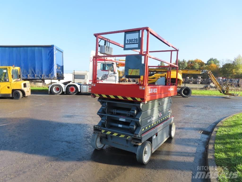 SkyJack SJ III 4632 シザースリフト