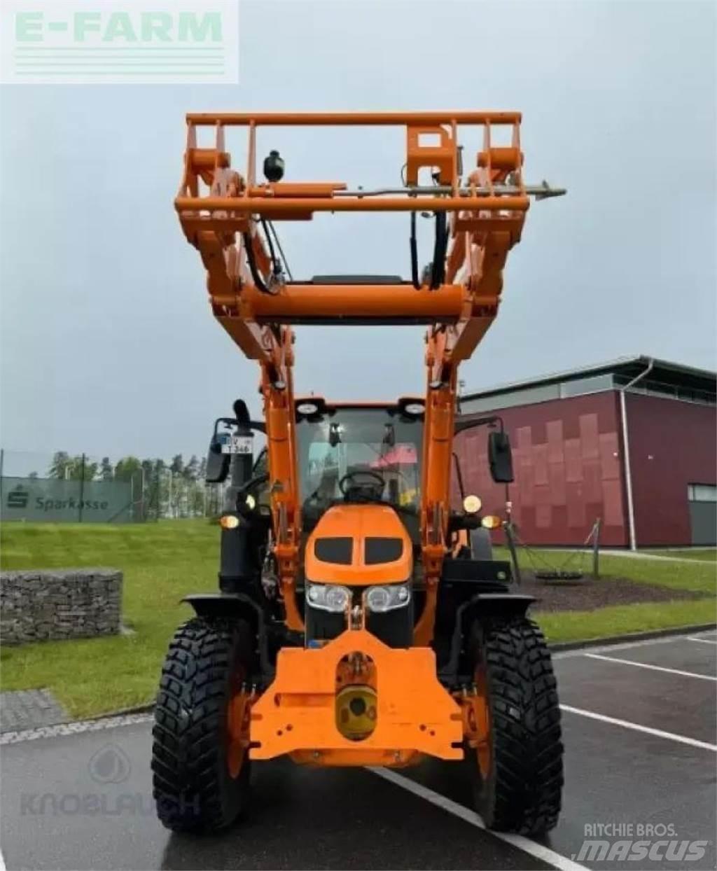 John Deere 6120m トラクター