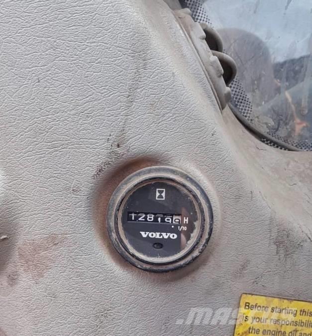 Volvo EC 700 C L 大型油圧ショベル12t以上（パワーショベル・ユンボ）