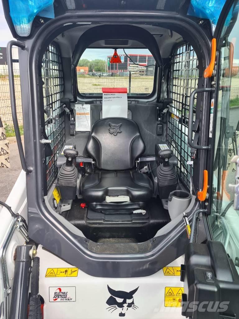 Bobcat S 450 スキッドステアローダー