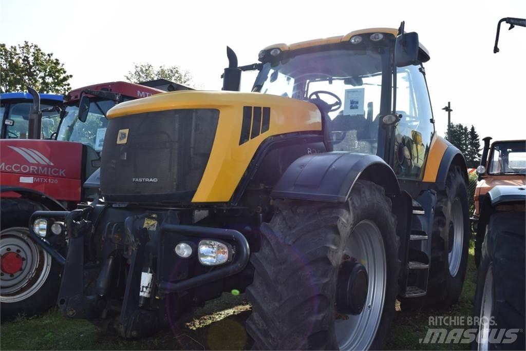 JCB Fastrac 8250 トラクター