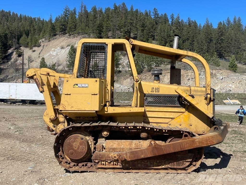DEERE 850 ブルドーザー