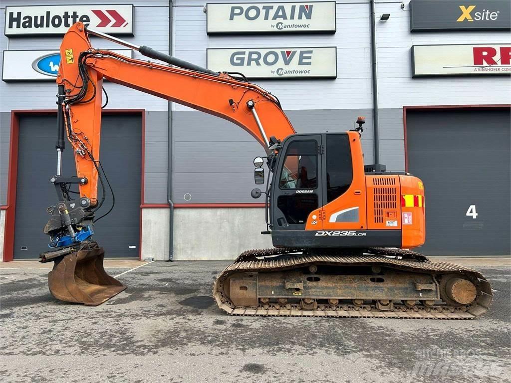 Doosan DX235LCR-5 大型油圧ショベル12t以上（パワーショベル・ユンボ）