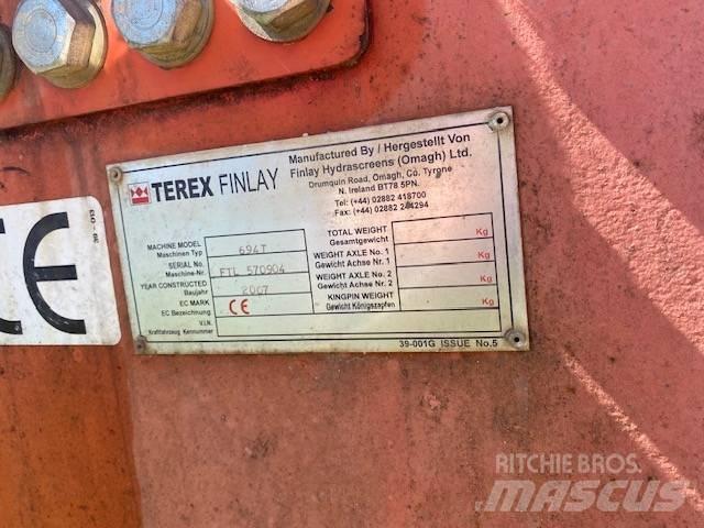 Terex Finlay 694T 自走式スクリーン