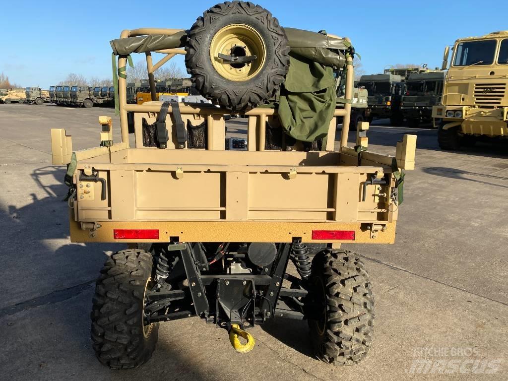Polaris MVRS 700 4x4 バギー