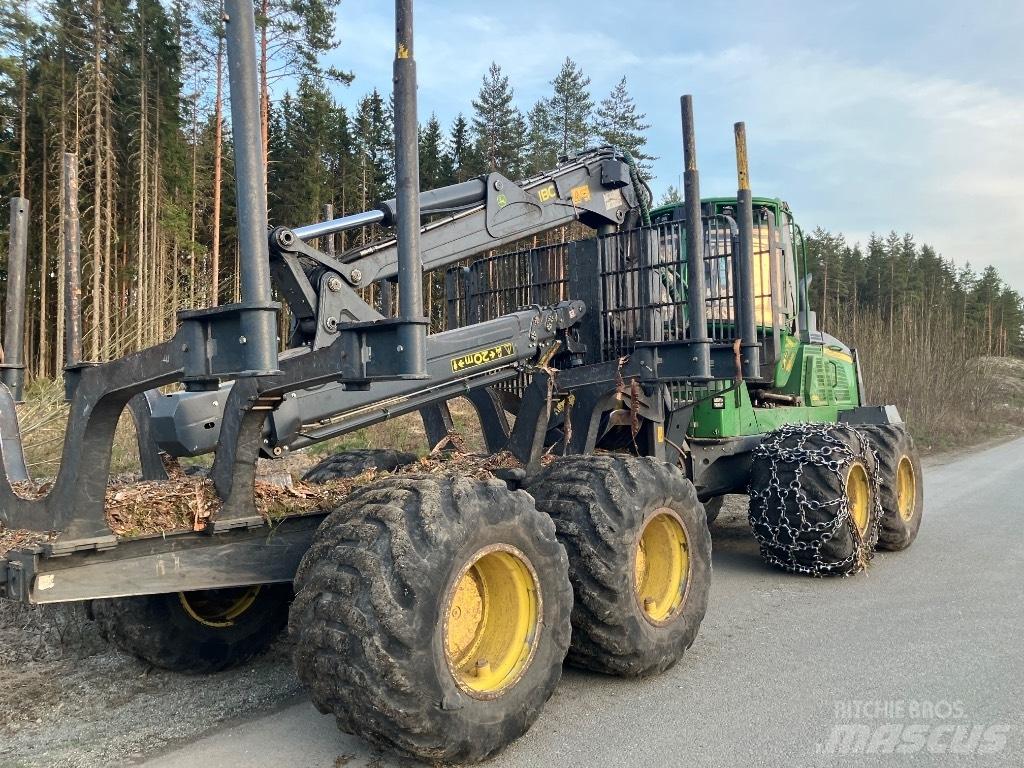 John Deere 1510G フォワーダー