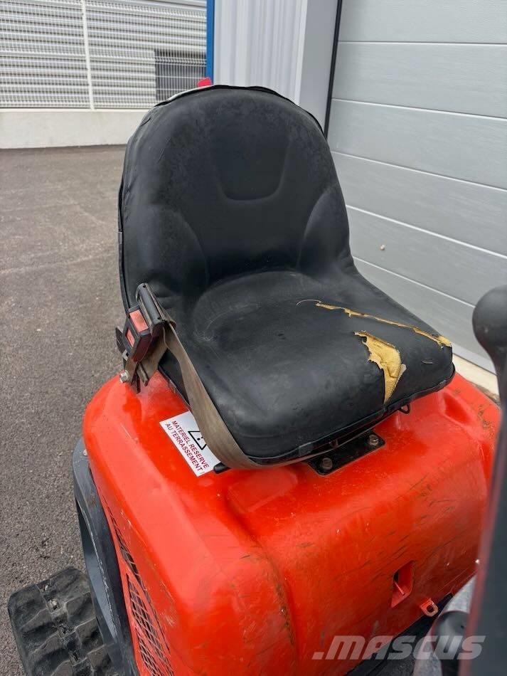 Kubota U 10-3 ミニ油圧ショベル 7t以下（ミニユンボ・ミニディガー）