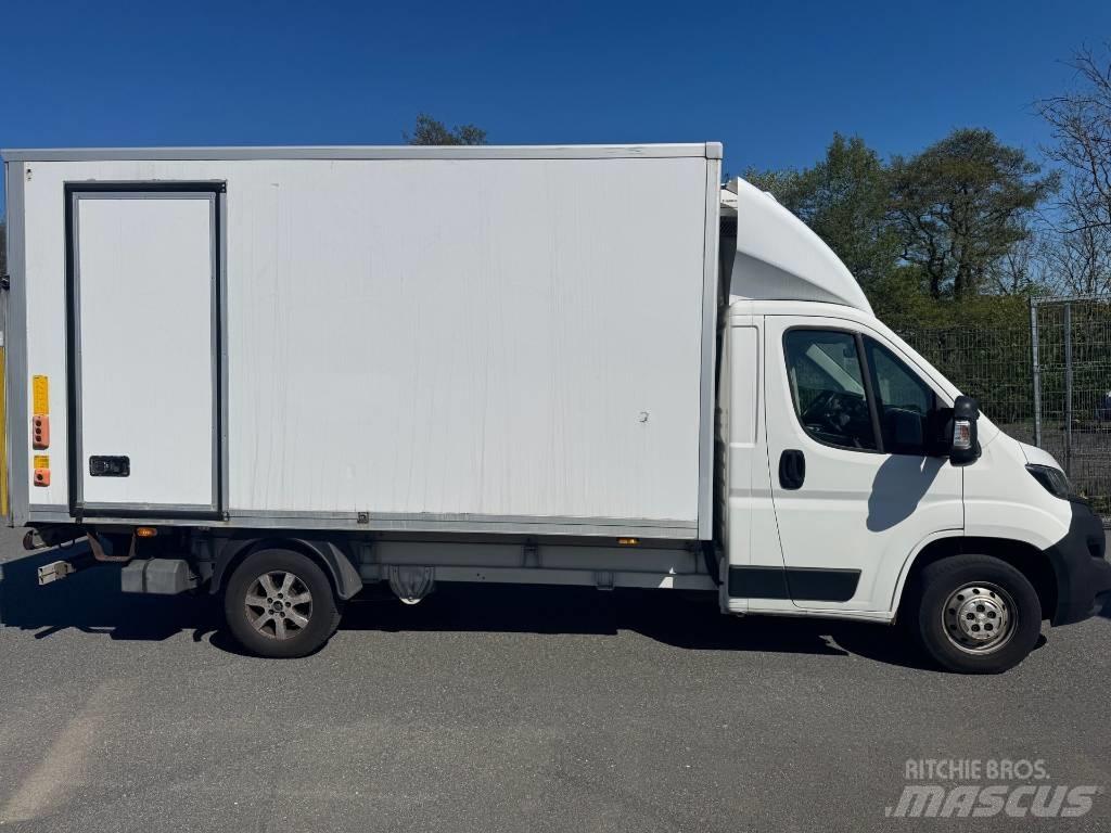 Peugeot Boxer パネルバン