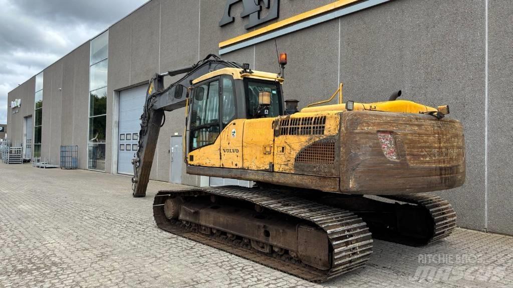 Volvo EC 240 C L 大型油圧ショベル12t以上（パワーショベル・ユンボ）