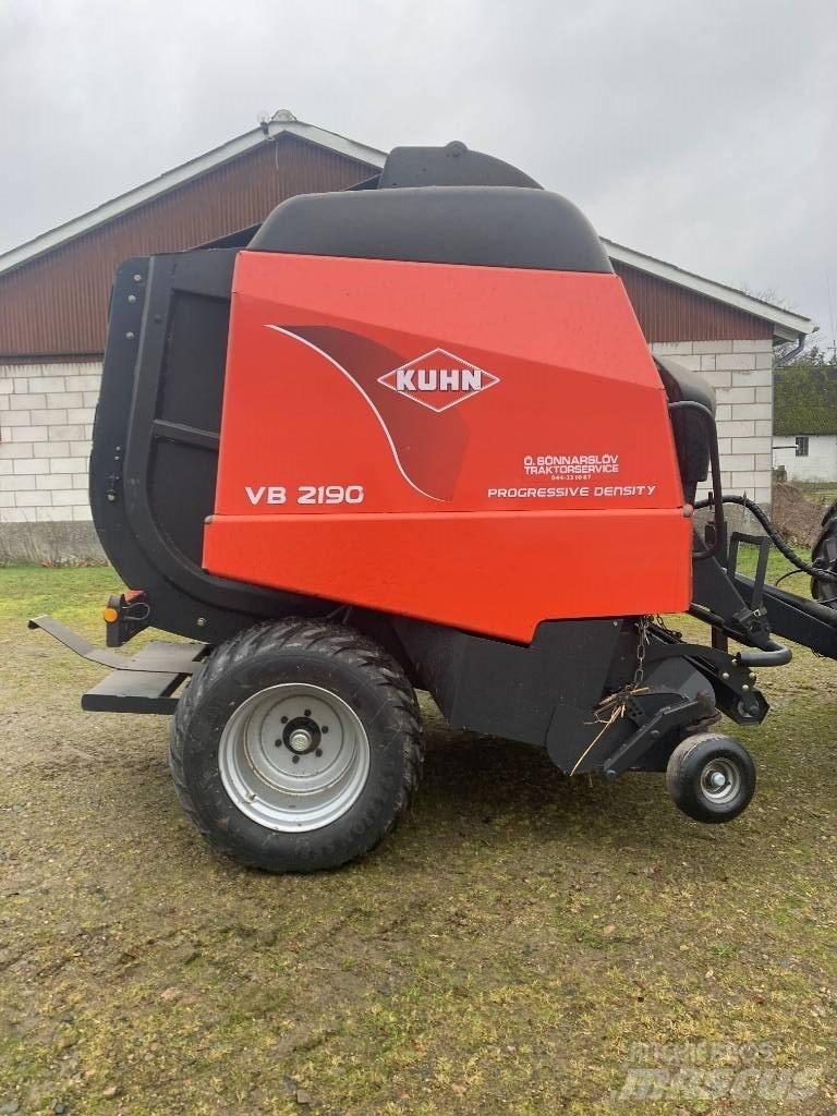 Kuhn VB 2190 ラウンドベーラー