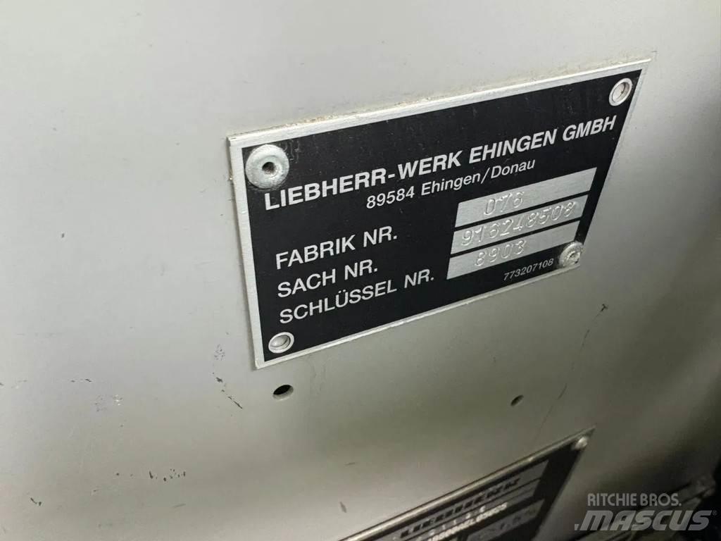 Liebherr MK88 タワークレーン