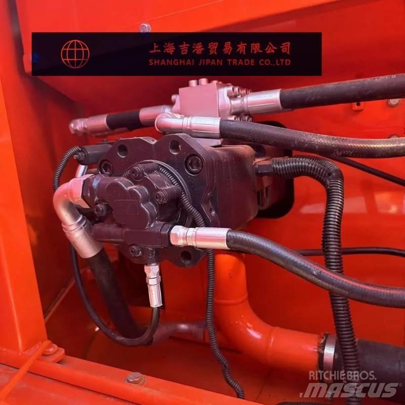 Doosan DX 150 中型油圧ショベル 7ｔ-12ｔ（ユンボ・パワーショベル・バックホー）