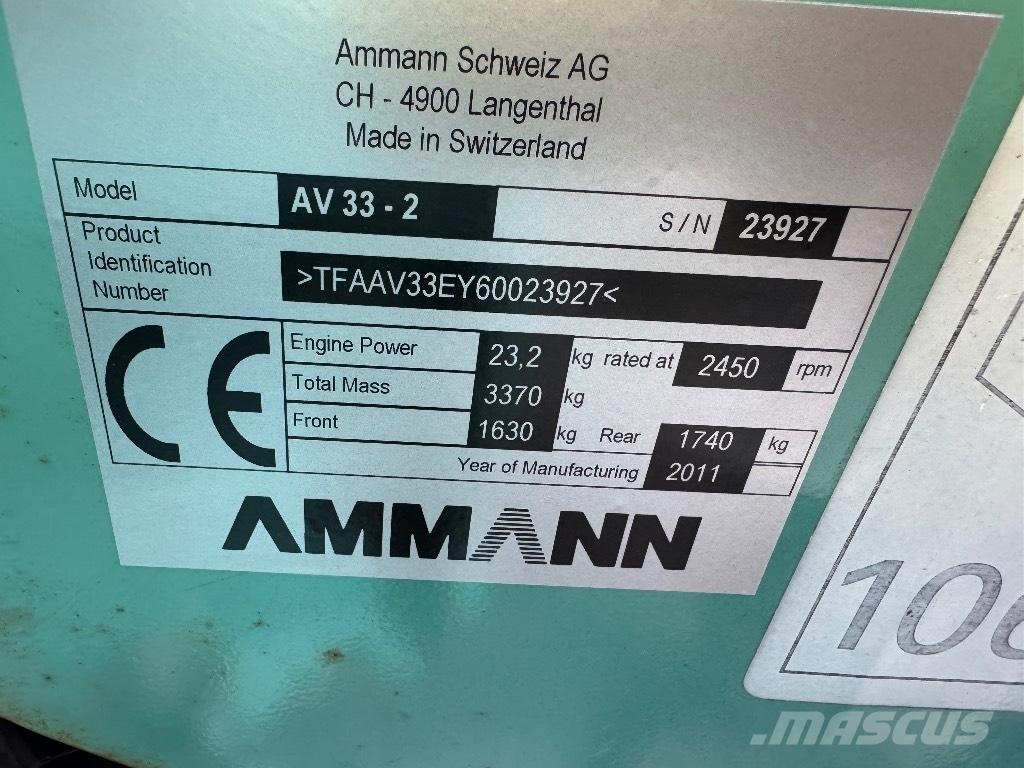 Ammann AV 33-2 タンデムローラ
