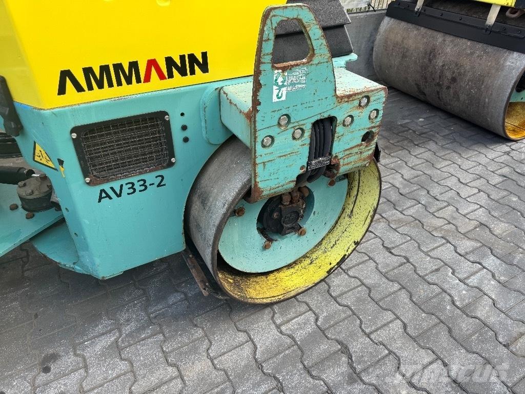 Ammann AV 33-2 タンデムローラ