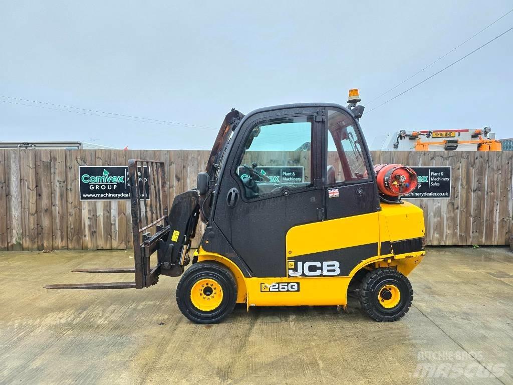 JCB TLT 25 G LPGフォークリフト