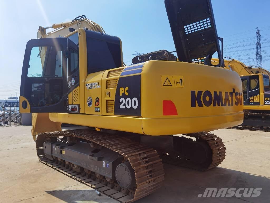 Komatsu PC 200-8 大型油圧ショベル12t以上（パワーショベル・ユンボ）