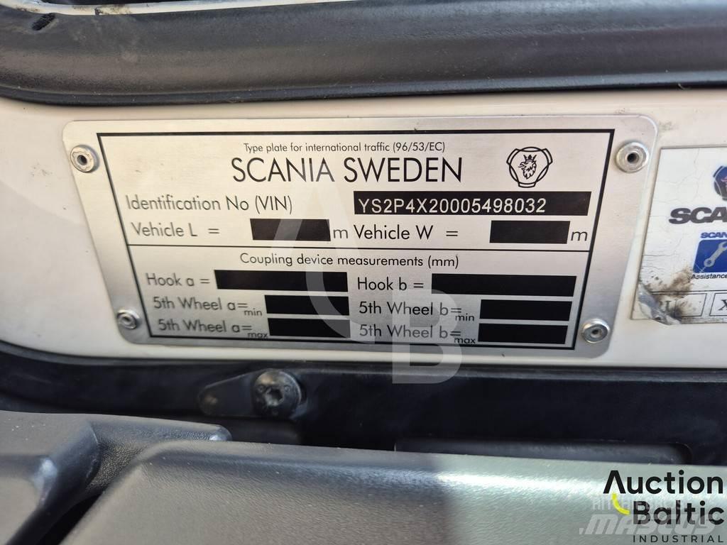 Scania P 450 キャブ付きシャーシ