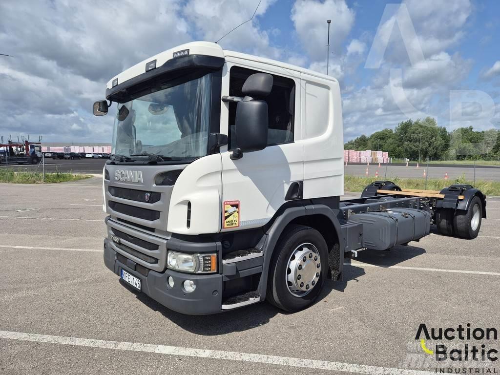 Scania P 450 キャブ付きシャーシ