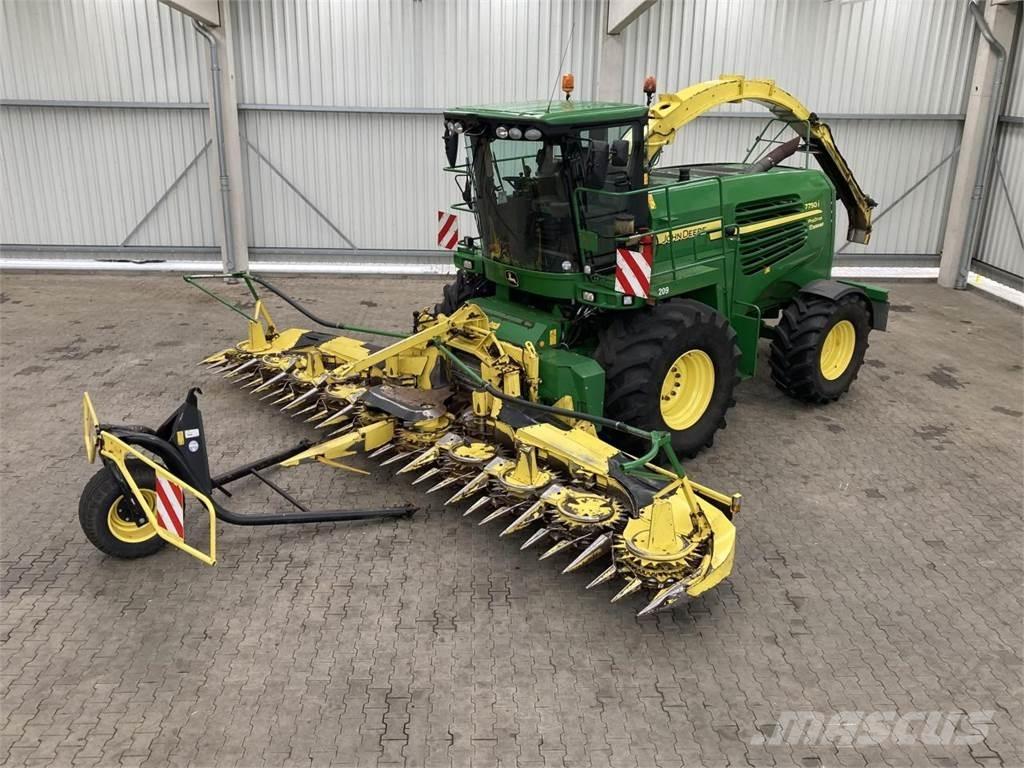 John Deere 7750i 自走式フォレージハーベスター