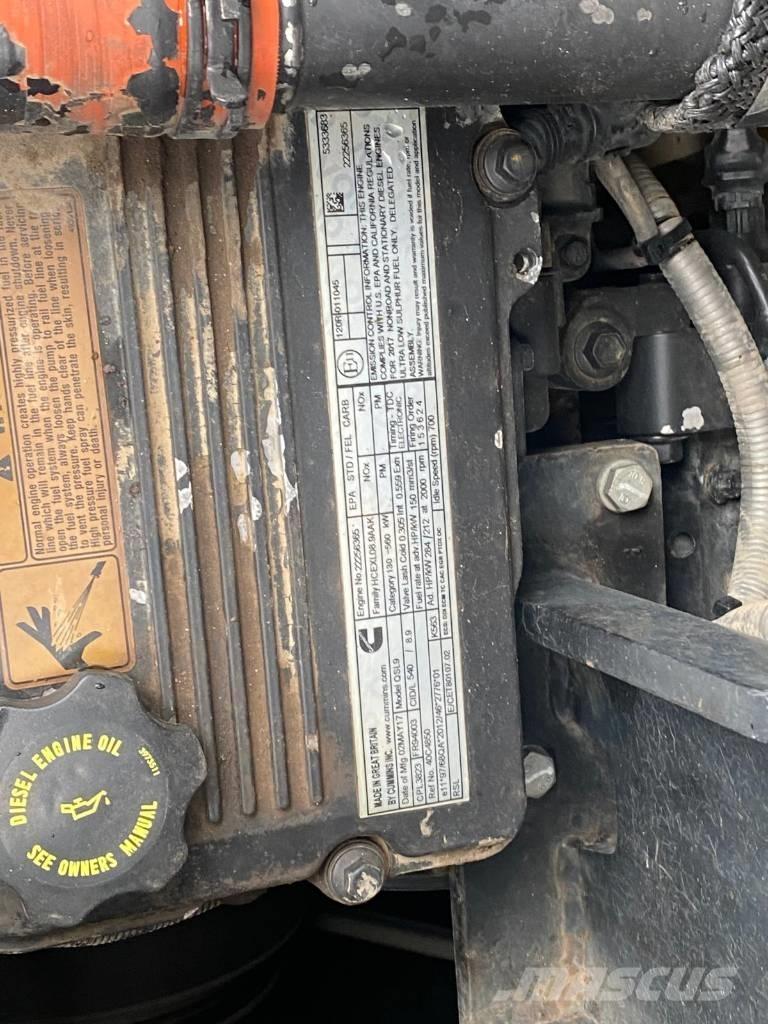 LiuGong 939 大型油圧ショベル12t以上（パワーショベル・ユンボ）